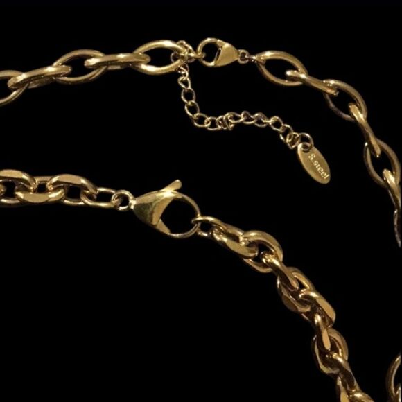 BOLD STATEMENT LAYERED GOLD CHAIN LINK NECKLACE - Picture 3 of 3